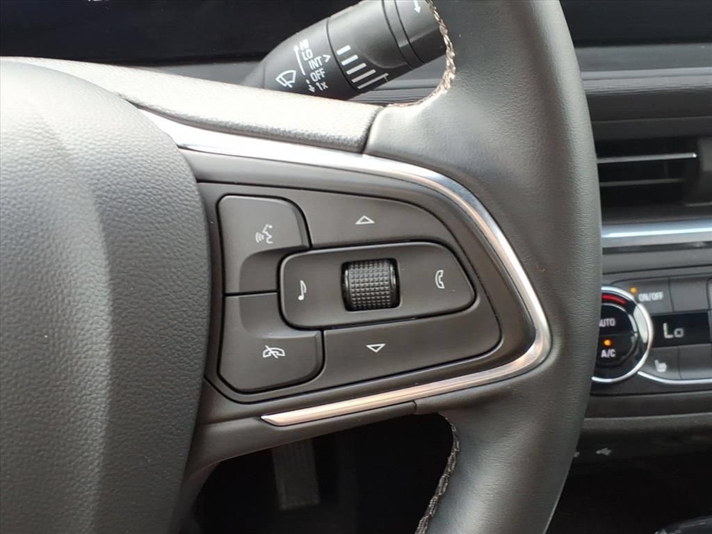 Used 2024 Buick Envista Preferred w/ Convenience I Package FWD image 22