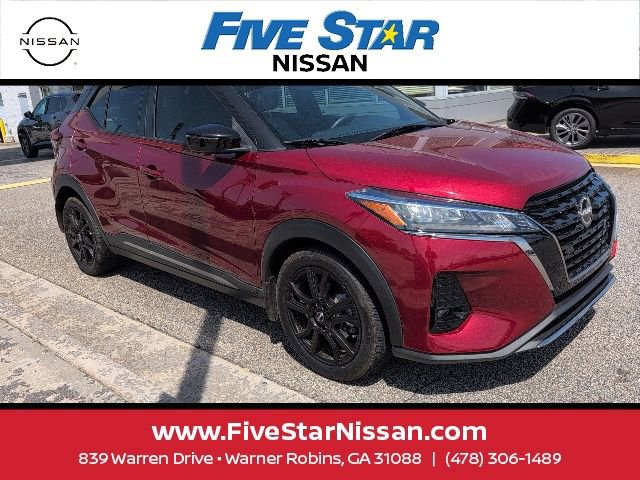 Used 2023 Nissan Kicks SR w/ SR Premium Package image 1