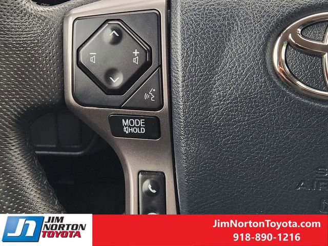 Used 2020 Toyota Tacoma SR5 RWD image 28