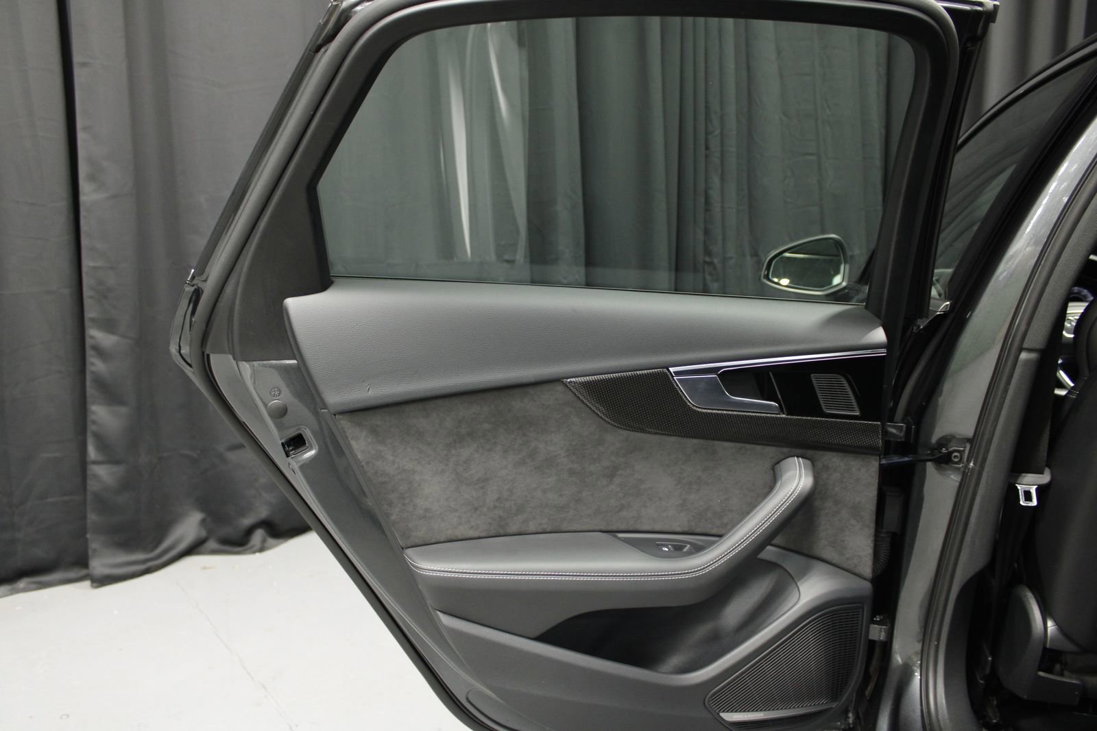 Used 2021 Audi S4 Prestige w/ Prestige Package image 25