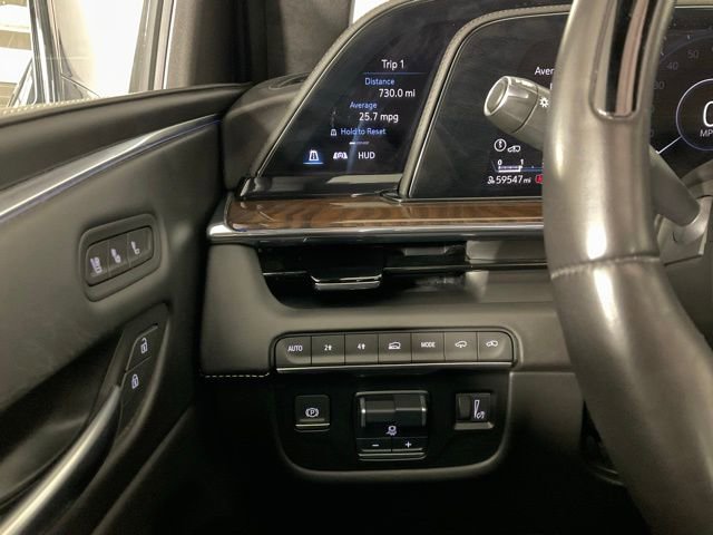 Certified 2023 Cadillac Escalade ESV Premium Luxury Platinum image 17