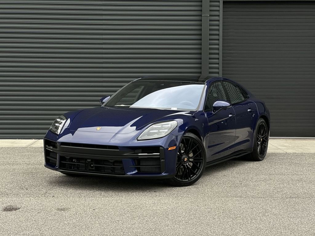 New 2026 Porsche Panamera GTS image 1