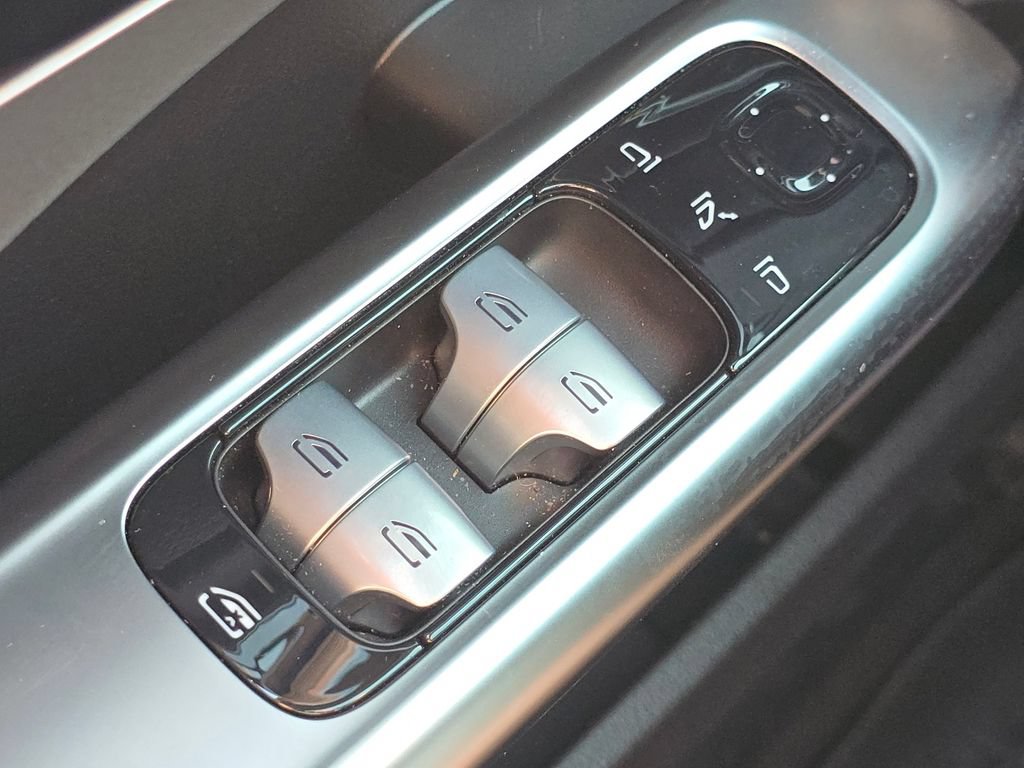 Used 2024 Mercedes-Benz C 300 4MATIC Sedan image 27