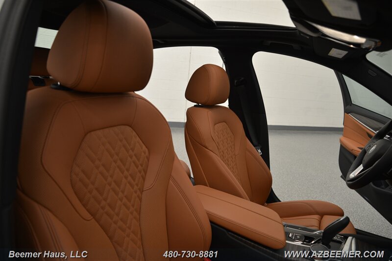 Used 2023 BMW 530i w/ Premium Package RWD image 26