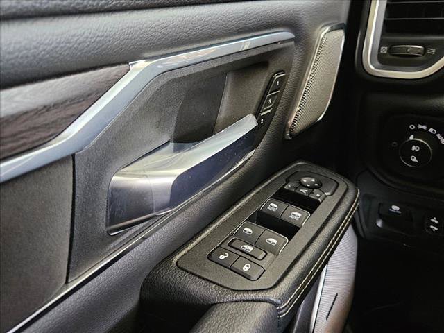 Used 2025 RAM 1500 Laramie w/ Night Edition AWD/4WD image 29