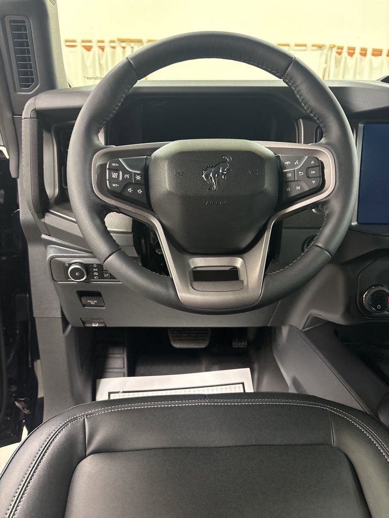 New 2026 Ford Bronco Badlands AWD/4WD image 11