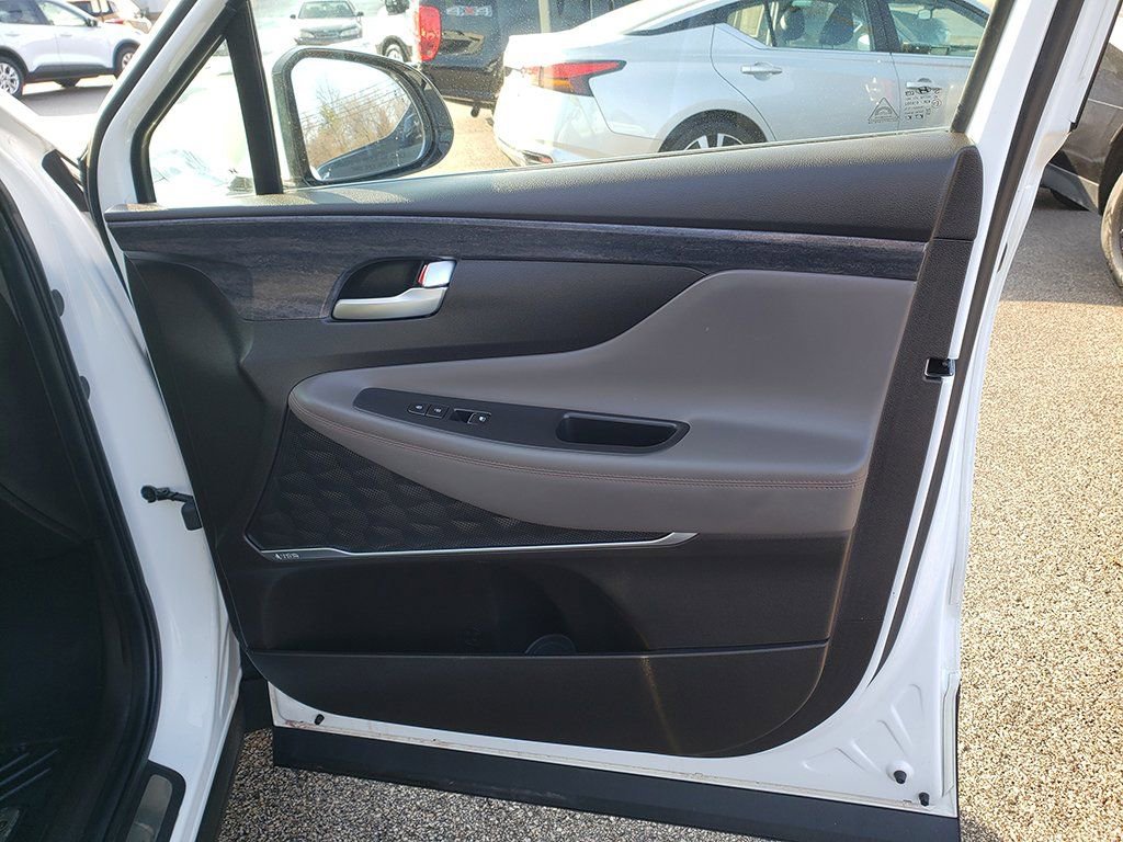 Used 2019 Hyundai Santa Fe AWD image 18