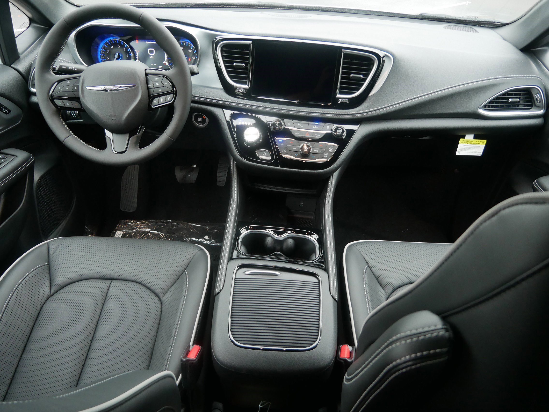 New 2026 Chrysler Pacifica Limited w/ S Appearance Package image 13