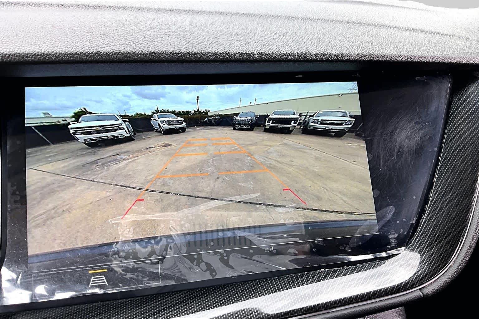 Used 2022 Buick Envision Essence w/ Sport Touring Package FWD image 27
