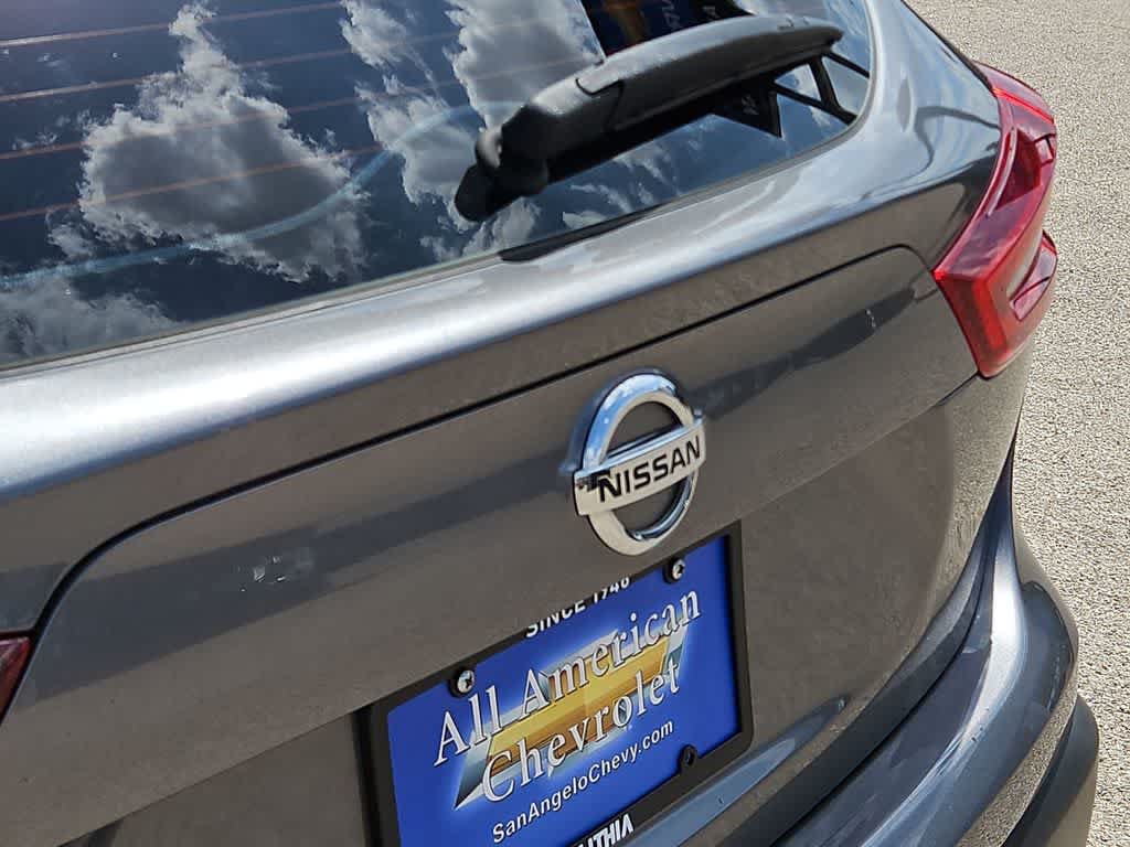 Used 2021 Nissan Rogue Sport S FWD image 11