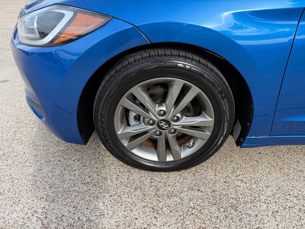 Used 2018 Hyundai Elantra SEL FWD image 10