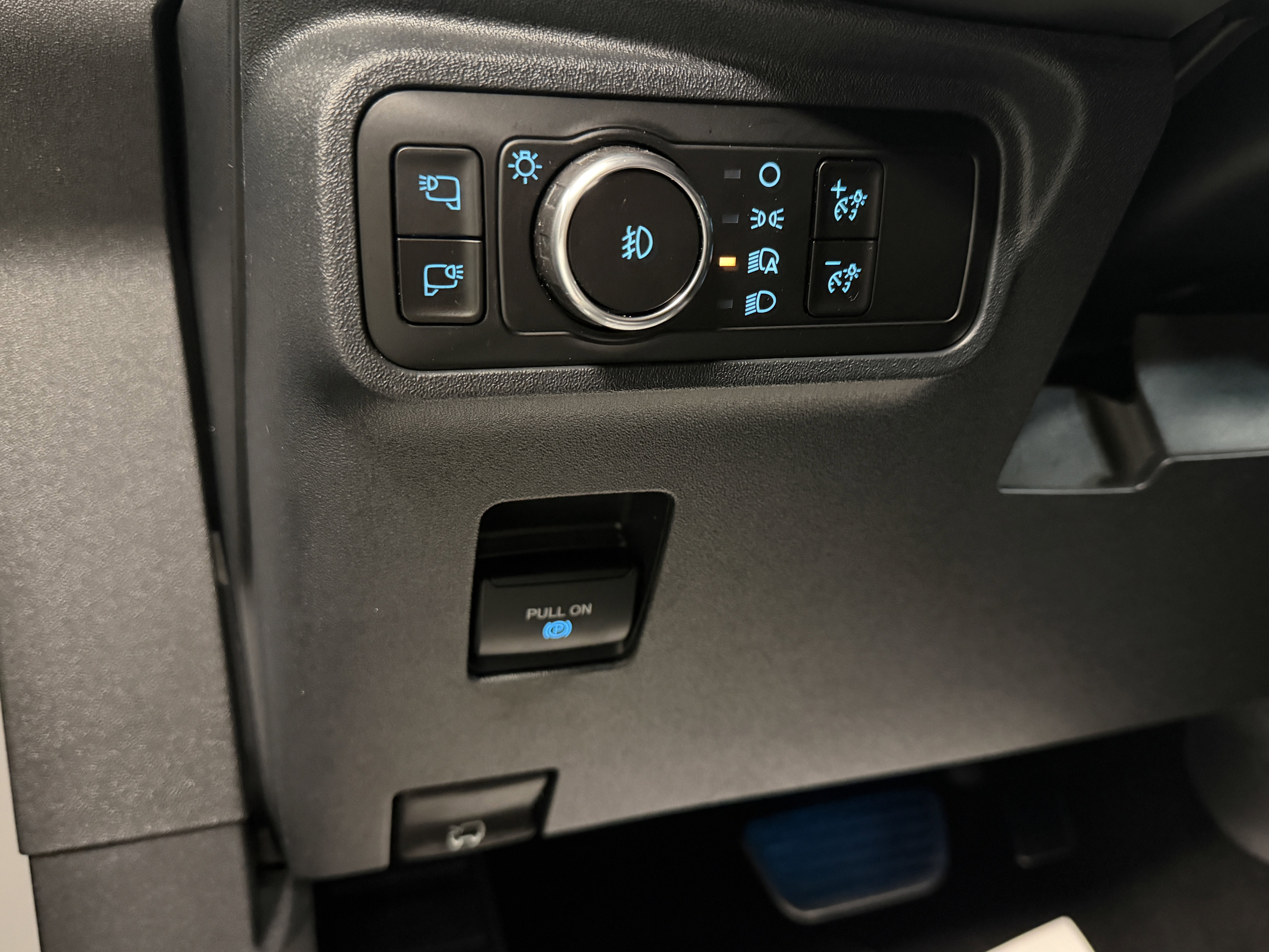 Used 2025 Ford Bronco Outer Banks image 22