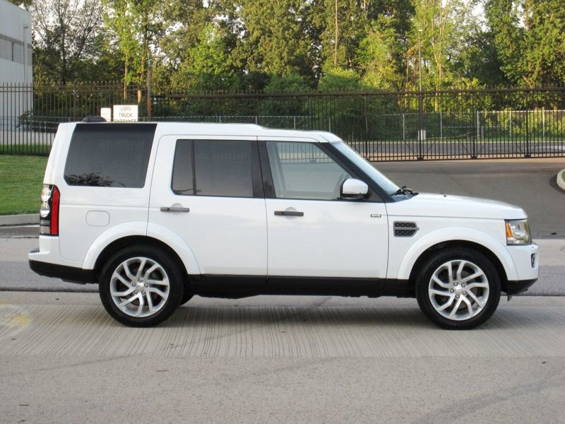 Used 2014 Land Rover LR4 HSE image 10