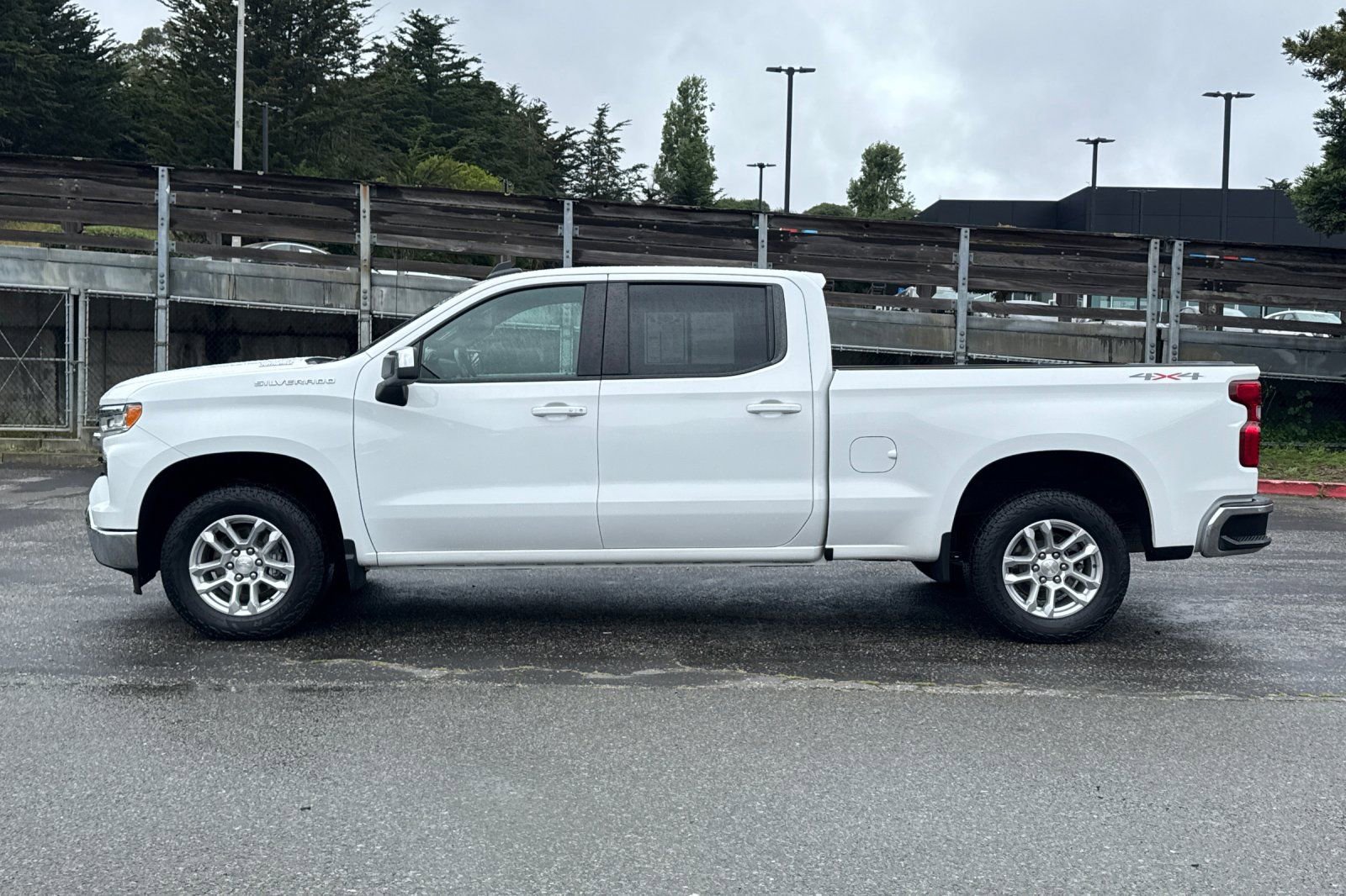 Used 2023 Chevrolet Silverado 1500 LT w/ Protection Package AWD/4WD image 8