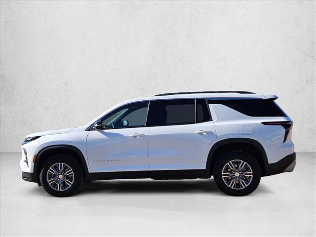 Used 2024 Chevrolet Traverse LT image 9