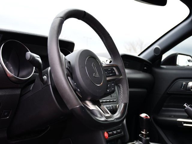 Used 2016 Ford Mustang Shelby GT350 w/ Track Package RWD image 12