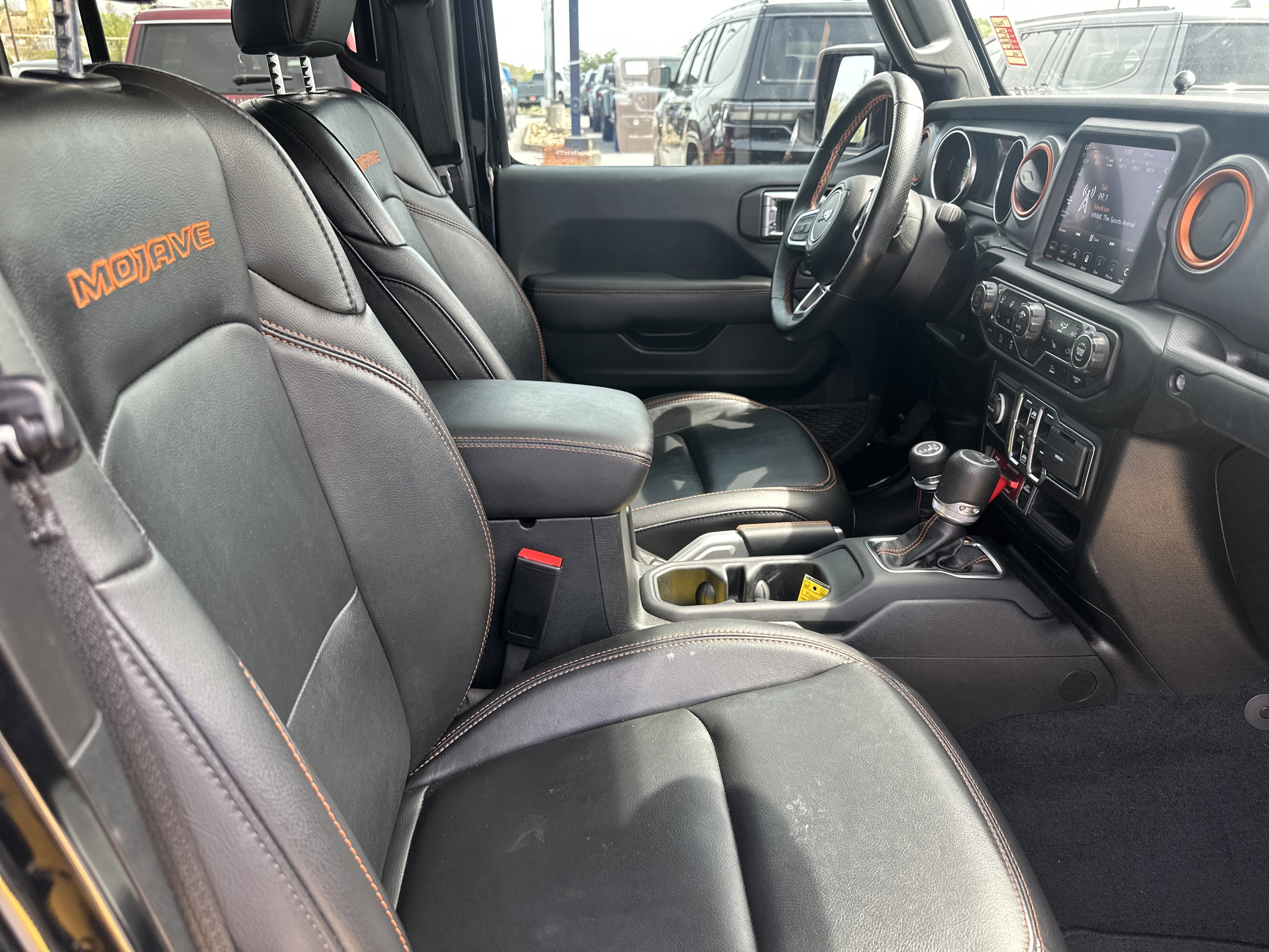 Used 2022 Jeep Gladiator Mojave w/ LED Lighting Group image 31