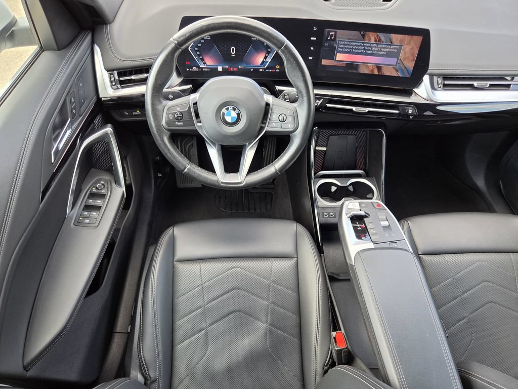 Used 2025 BMW X1 xDrive28i AWD/4WD image 13