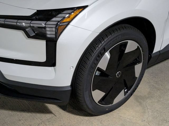 New 2025 Volvo EX30 Ultra w/ Protection Package Premier AWD/4WD image 9