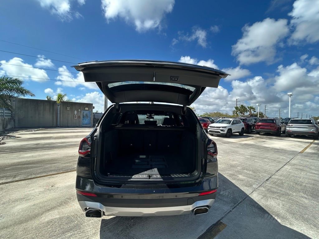 Used 2024 BMW X3 sDrive30i RWD image 41