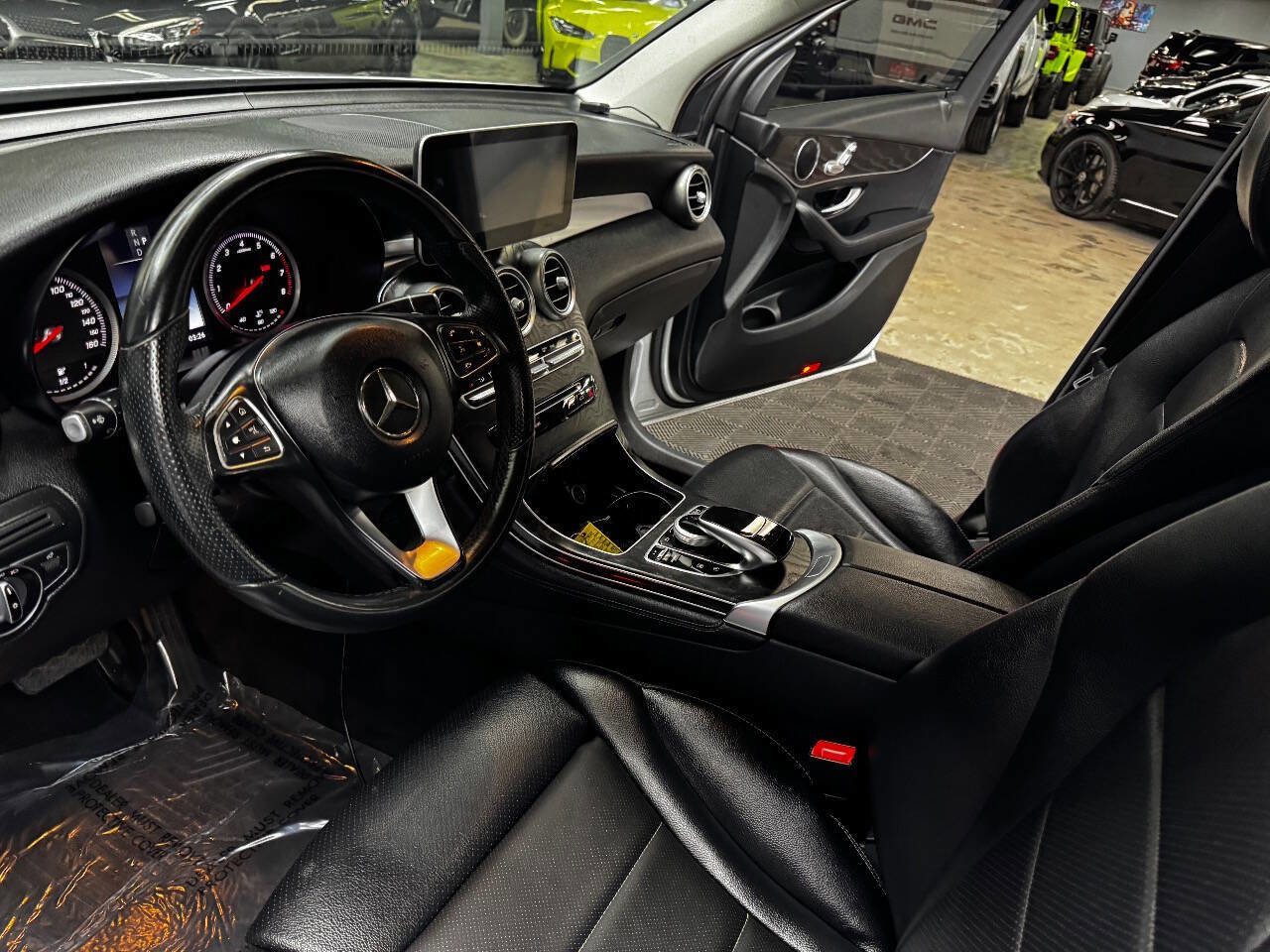 Used 2016 Mercedes-Benz GLC 300 image 30