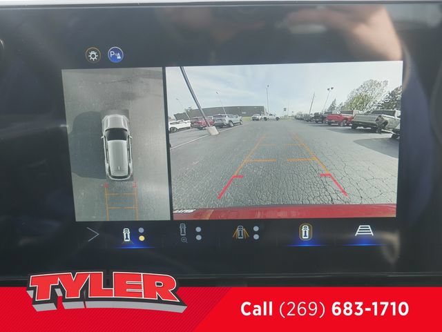 New 2026 Chevrolet Equinox LT w/ Convenience Package II AWD/4WD image 52