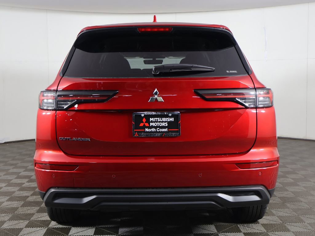 New 2026 Mitsubishi Outlander ES AWD/4WD image 12