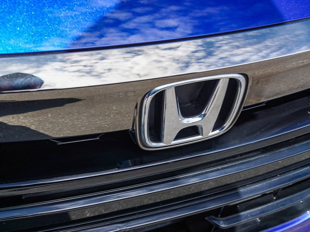 Used 2018 Honda Accord Sport image 11