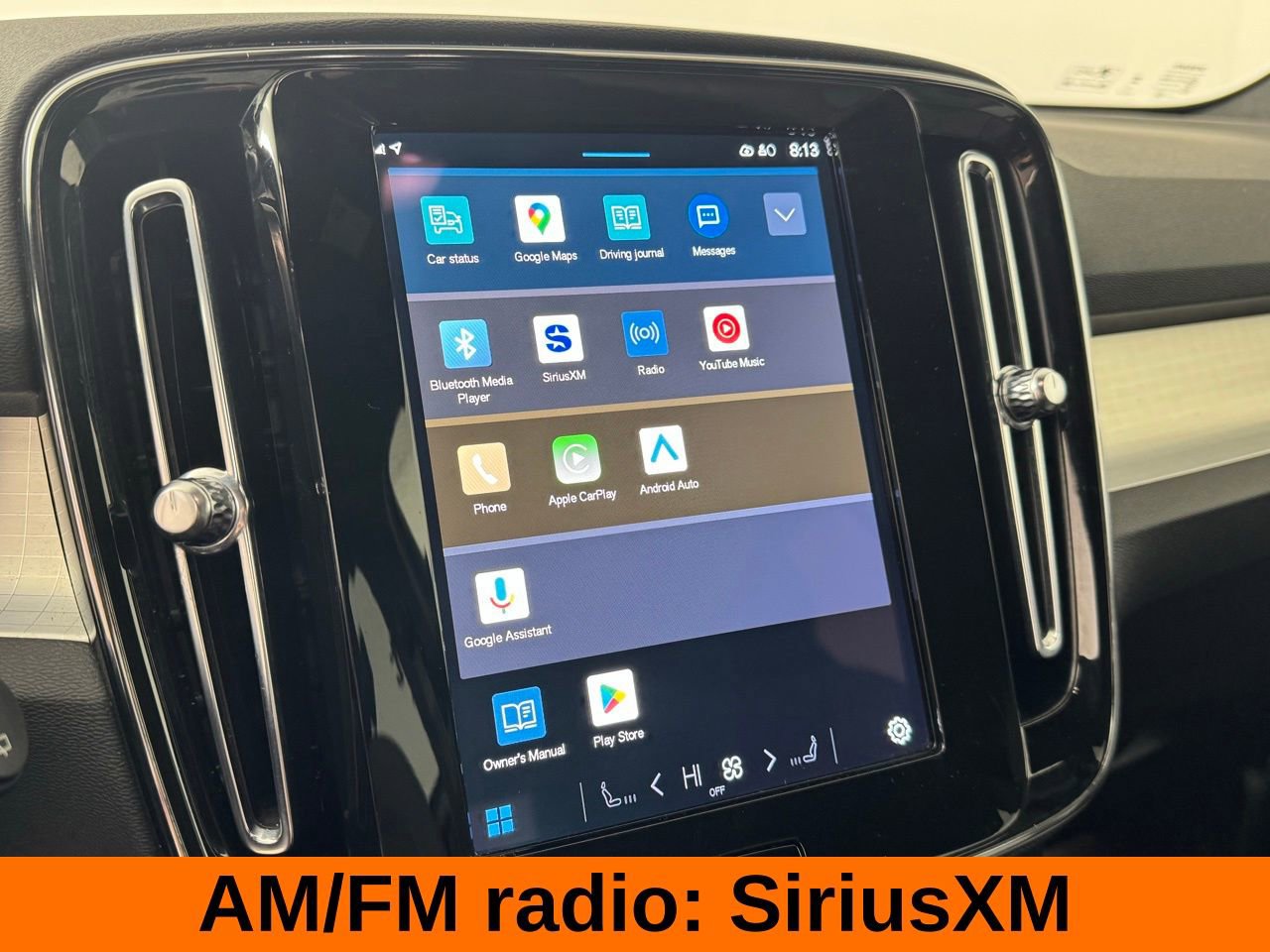 Used 2024 Volvo XC40 B5 Core image 15