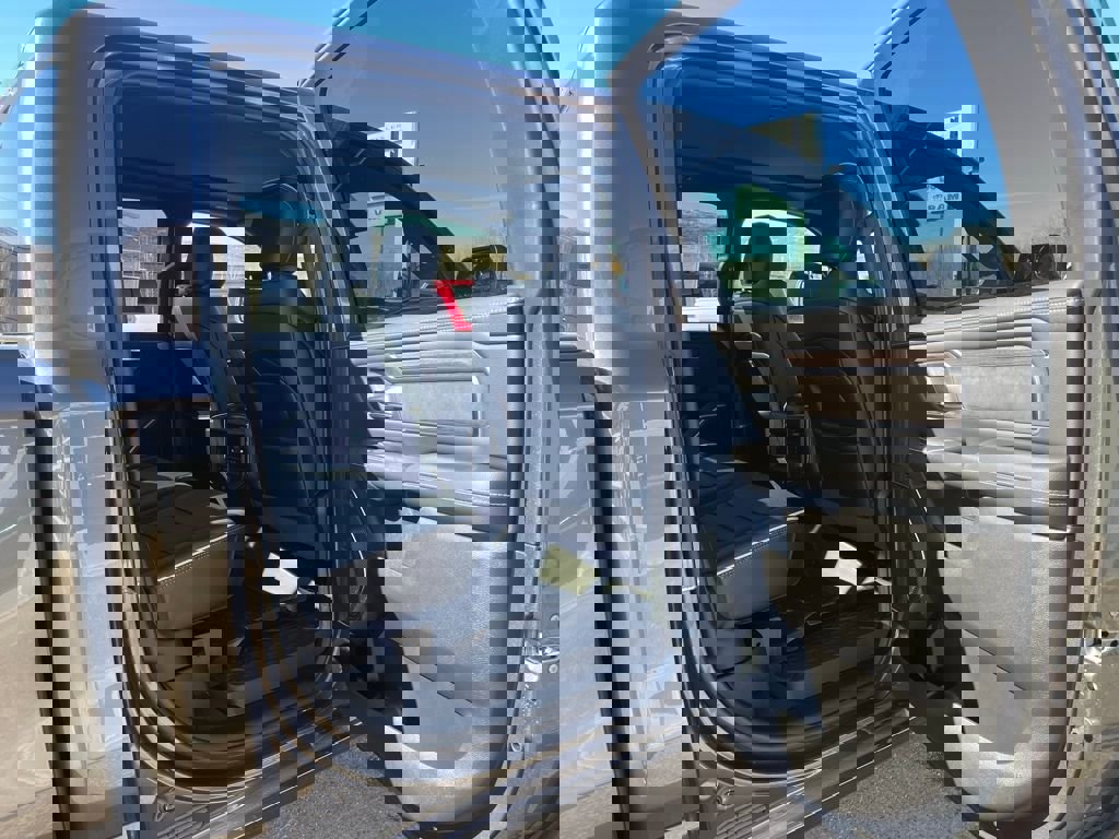 New 2026 RAM 1500 Laramie w/ Night Edition image 18