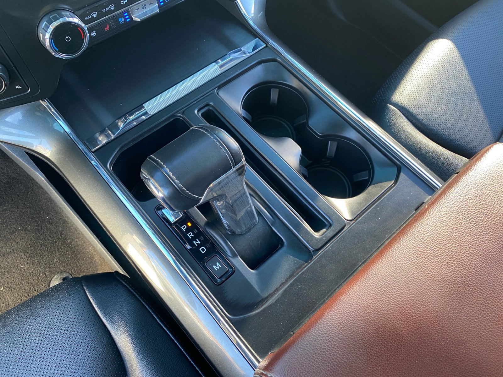 Used 2022 Ford F150 Lariat w/ Equipment Group 502A High image 15