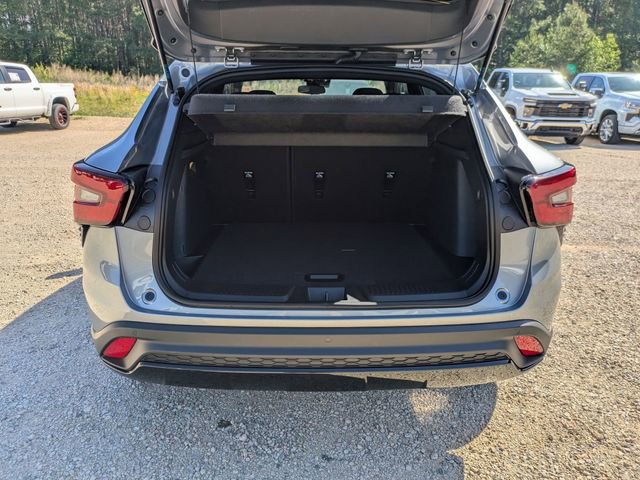 New 2026 Chevrolet Trax RS w/ Sunroof Package FWD image 28
