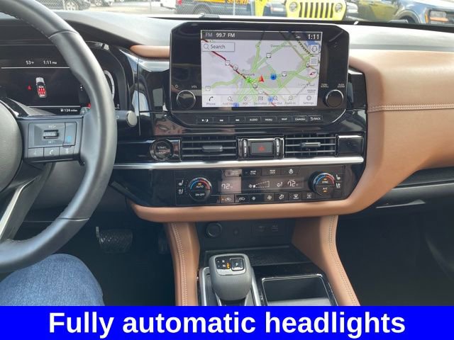 Used 2025 Nissan Pathfinder Platinum w/ Cargo Package image 17