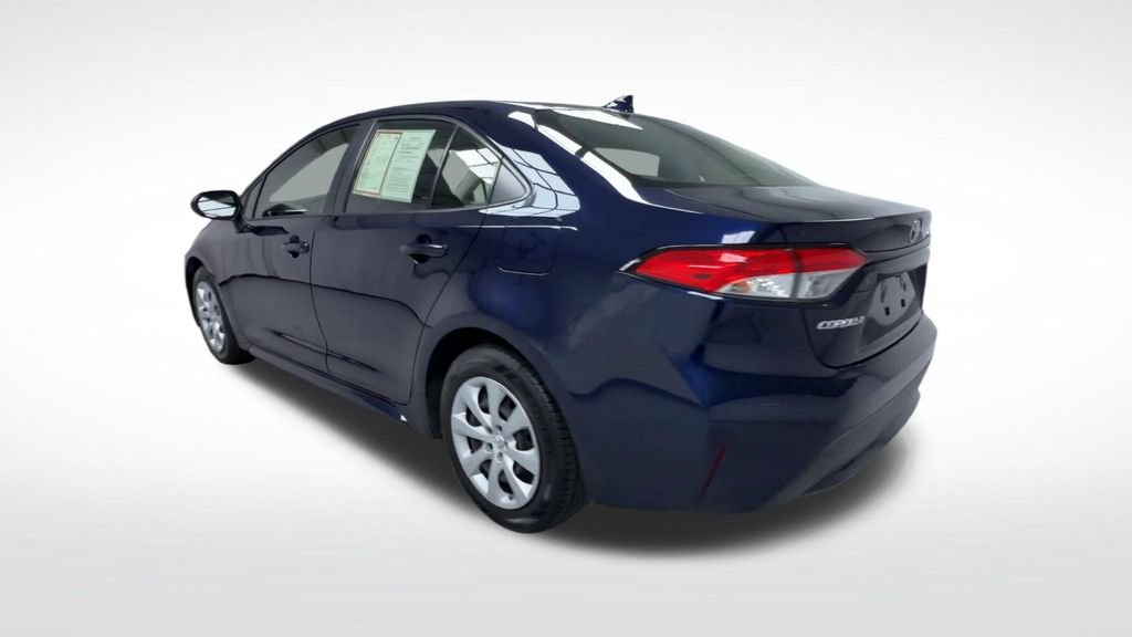 Certified 2022 Toyota Corolla LE w/ Carpet Mat Package (TMS) FWD image 21