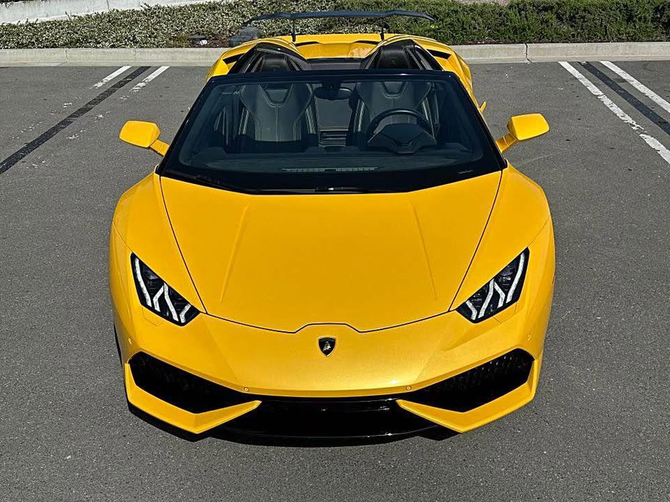 Used 2017 Lamborghini Huracan LP 610-4 AWD/4WD image 4