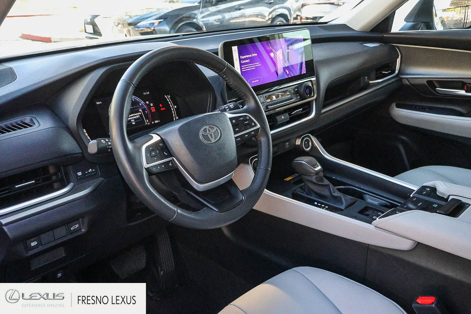 Used 2024 Toyota Grand Highlander XLE image 19