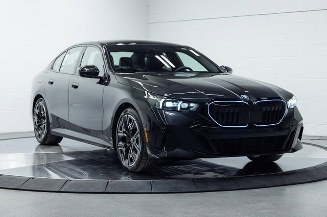 New 2026 BMW 540i xDrive w/ Executive Package image 5