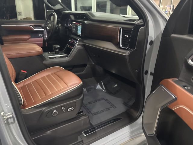 Used 2025 GMC Sierra 1500 Denali Ultimate image 32