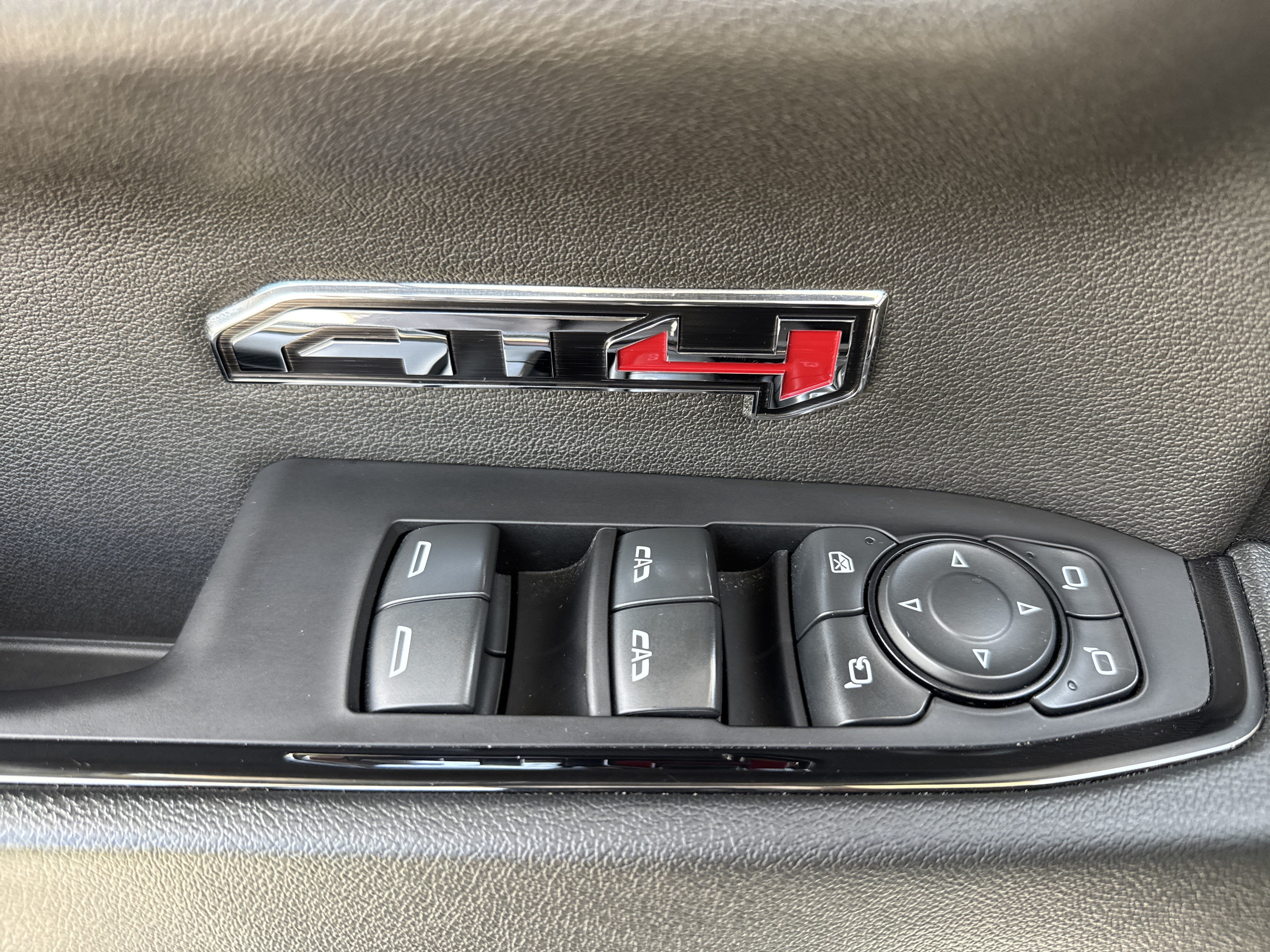 Used 2023 GMC Sierra 1500 AT4 w/ AT4 Premium Package AWD/4WD image 15