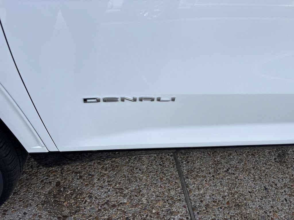 Certified 2024 GMC Acadia Denali AWD/4WD image 32