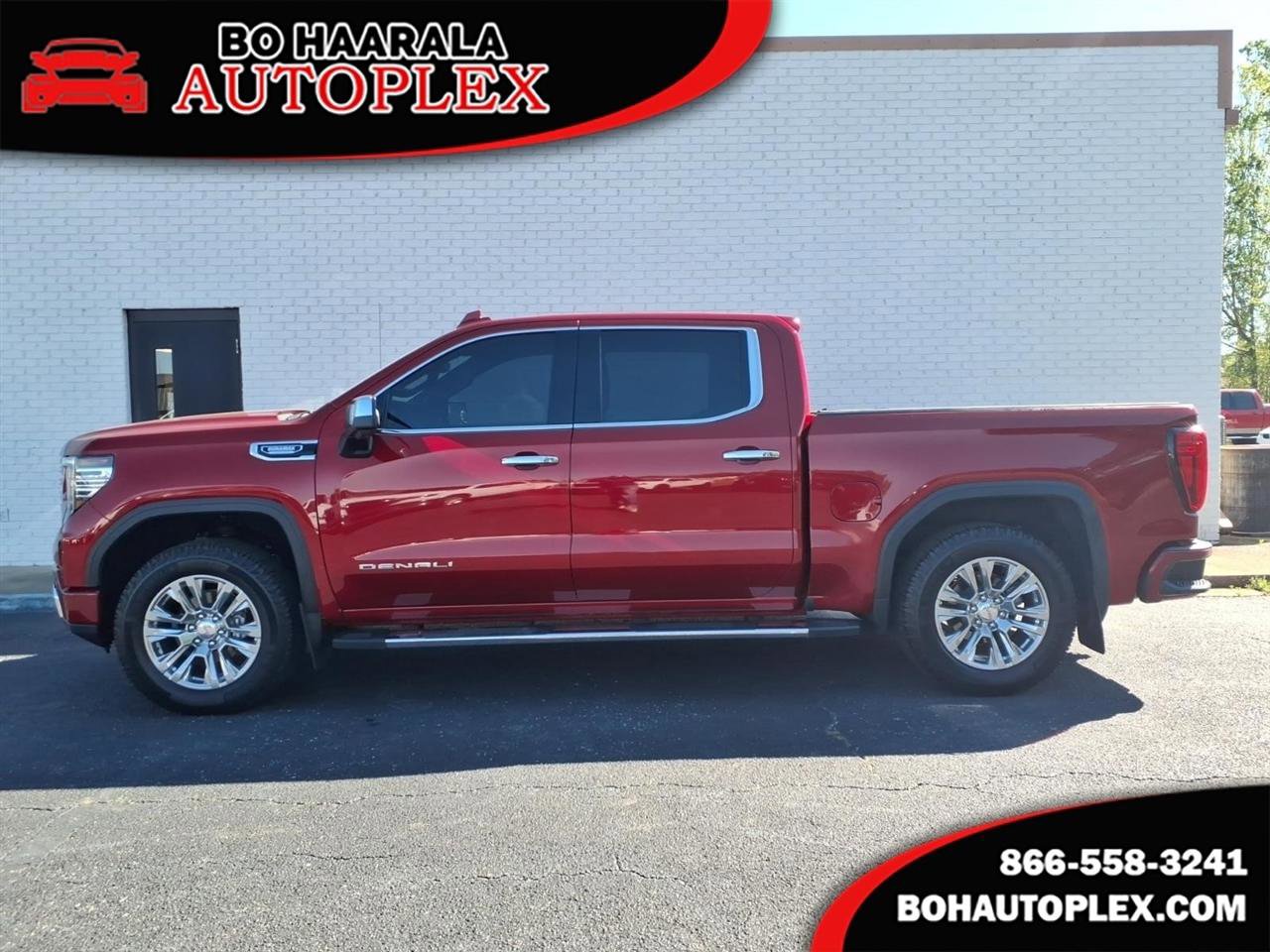 Used 2023 GMC Sierra 1500 Denali w/ Technology Package image 1