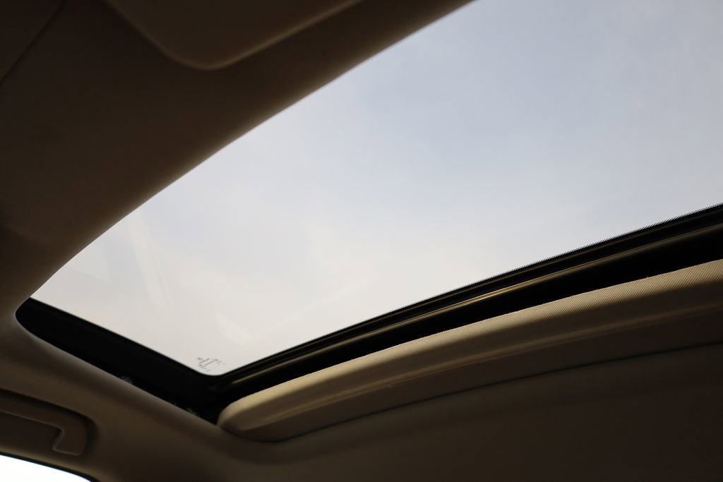 Used 2021 Acura ILX w/ Premium Package image 26