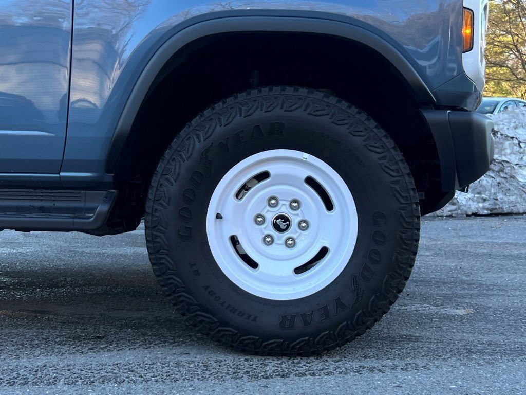 Used 2025 Ford Bronco Heritage Edition image 7