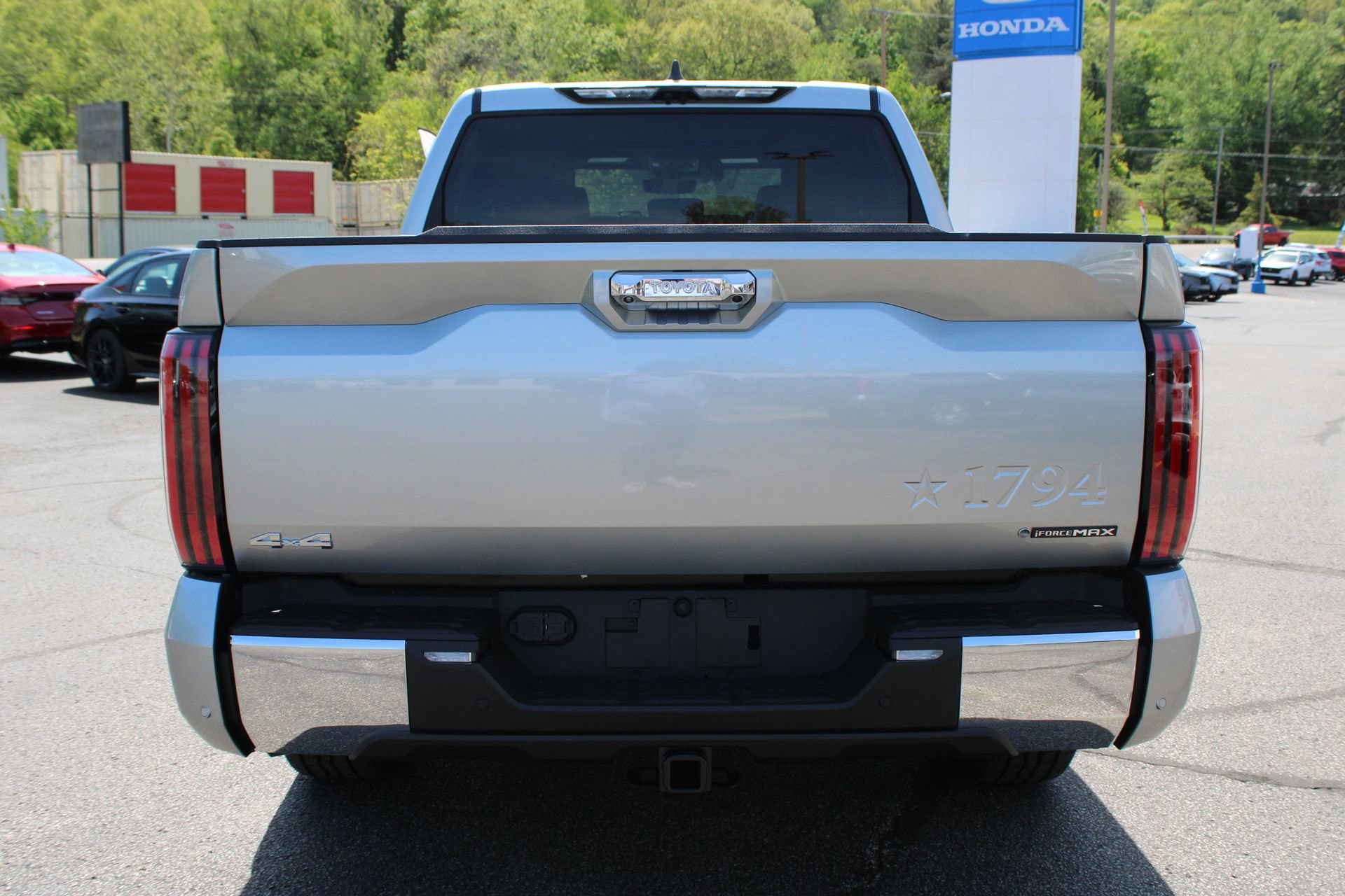 New 2026 Toyota Tundra 1794 Edition AWD/4WD image 9