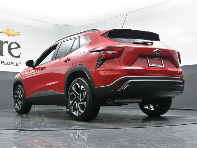 New 2026 Chevrolet Trax RS w/ Driver Confidence Package FWD image 5