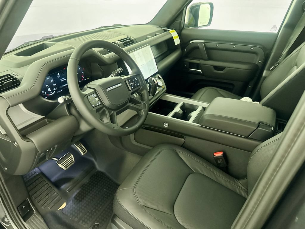 New 2026 Land Rover Defender 110 V8 AWD/4WD image 9