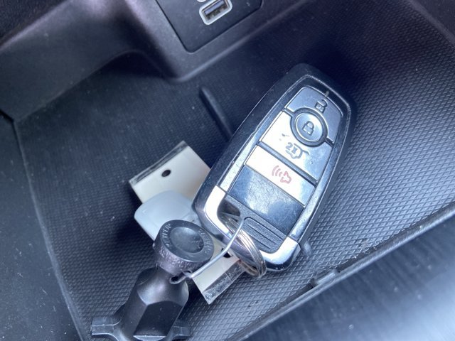 Used 2025 Ford Escape ST-Line FWD image 42