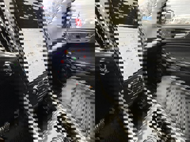 Used 2024 Ford Edge SEL w/ Convenience Package image 12