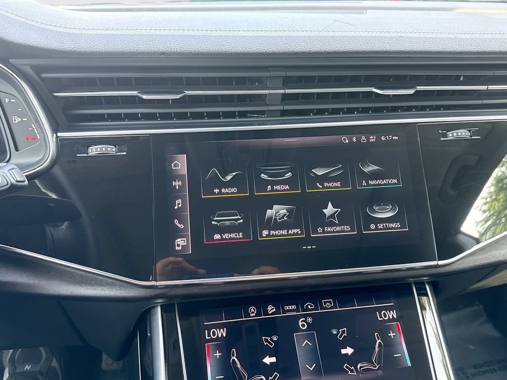 Used 2023 Audi Q8 Premium w/ Convenience Package AWD/4WD image 20
