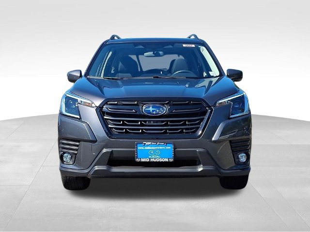 Used 2024 Subaru Forester Premium AWD/4WD image 2